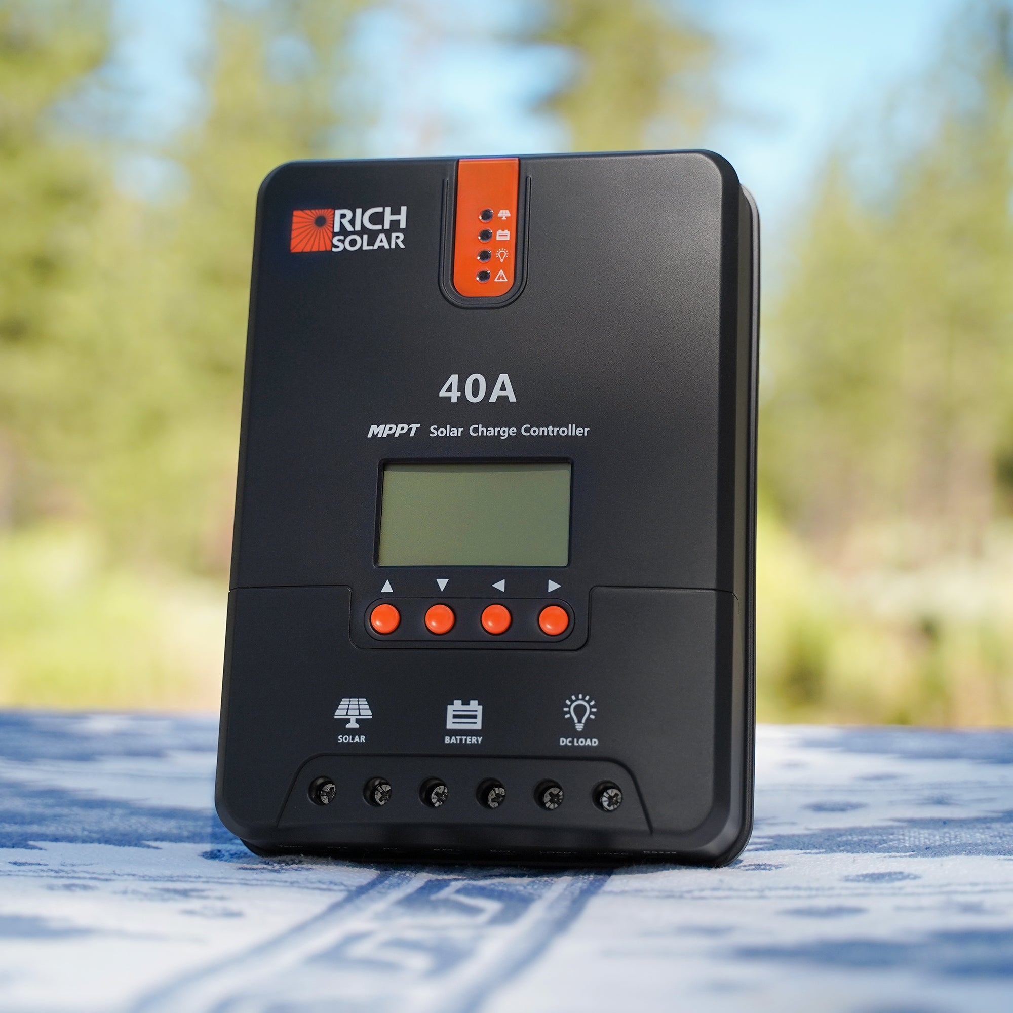 40 Amp MPPT Solar Charge Controller